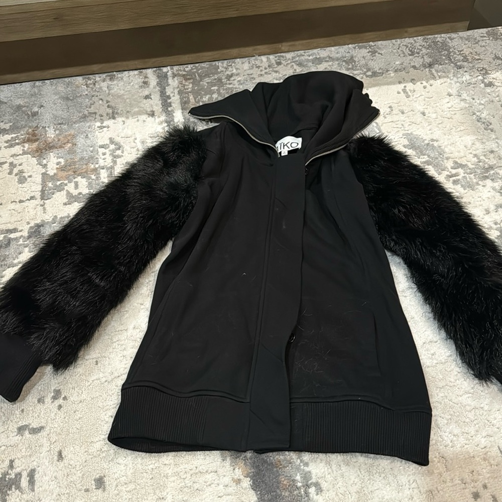 Aiko wide collar sweatshirt jacket